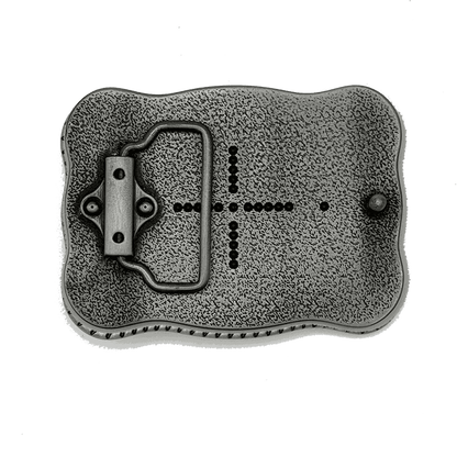 Vintage-inspired floral belt buckle with antique silver-tone finish and wildflower pattern.