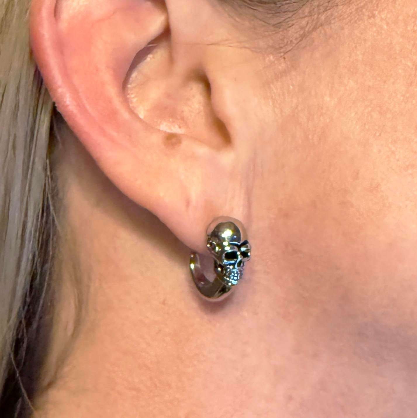 Unisex skull earrings with hoop, stainless steel, goth punk style.
